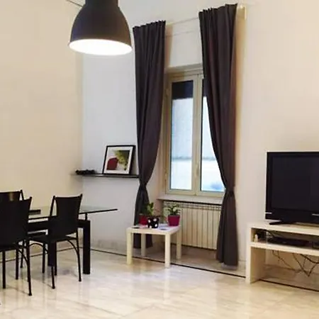 Flying Donkey Apartament *